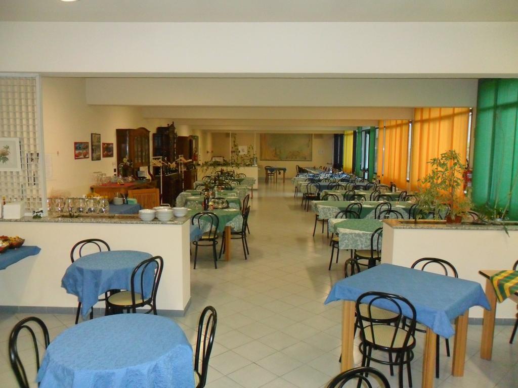 Hotel Ospitalita San Tommaso D'Aquino Boloňa Exteriér fotografie