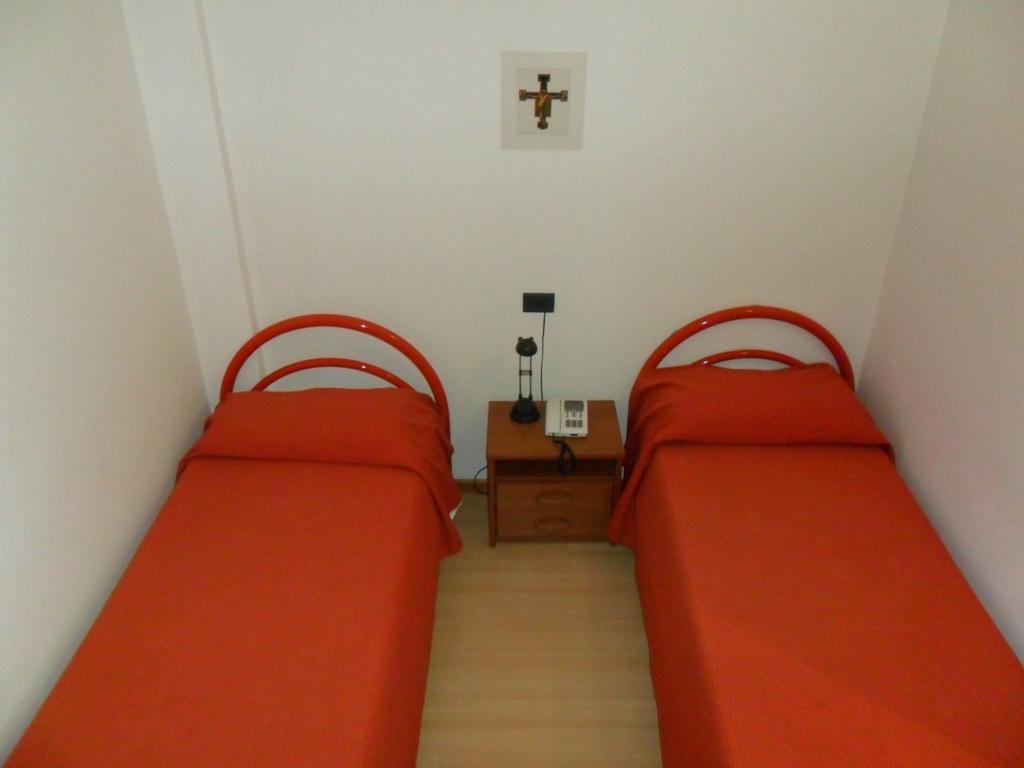 Hotel Ospitalita San Tommaso D'Aquino Boloňa Exteriér fotografie