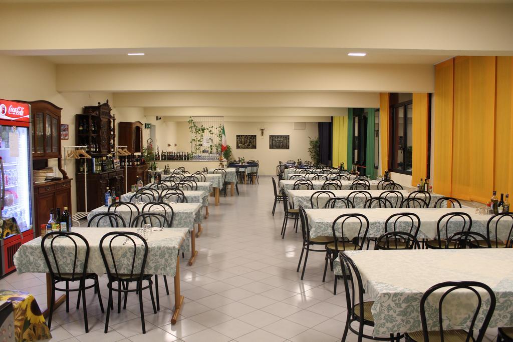 Hotel Ospitalita San Tommaso D'Aquino Boloňa Exteriér fotografie